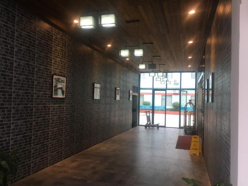 Shanghai Shuiting Holiday Hotel Экстерьер фото