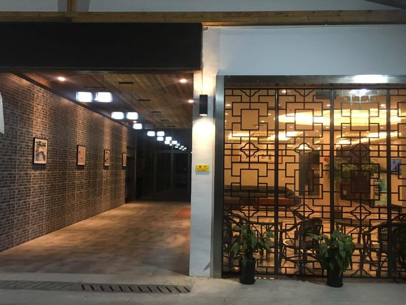 Shanghai Shuiting Holiday Hotel Экстерьер фото